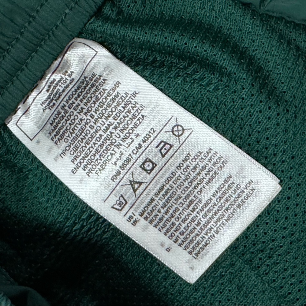 Adidas Green Snap-Button Shorts - Picture 5 of 7